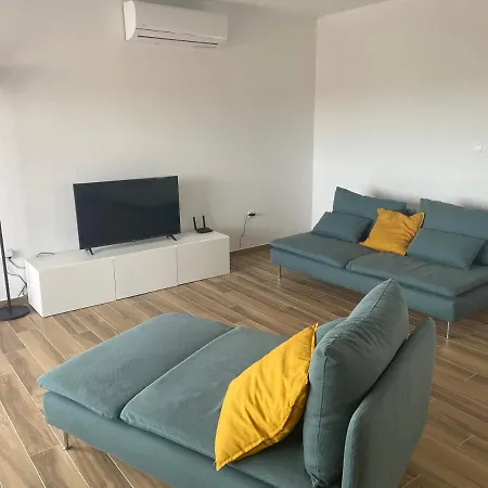 Daniela Family - Floor - New & Quite Location - Great Sea & Island View * Vir