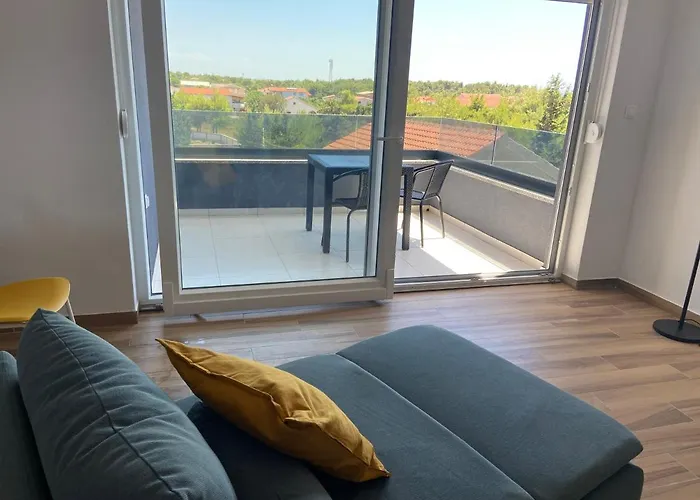 Daniela Family - Floor - New & Quite Location - Great Sea & Island View * Vir